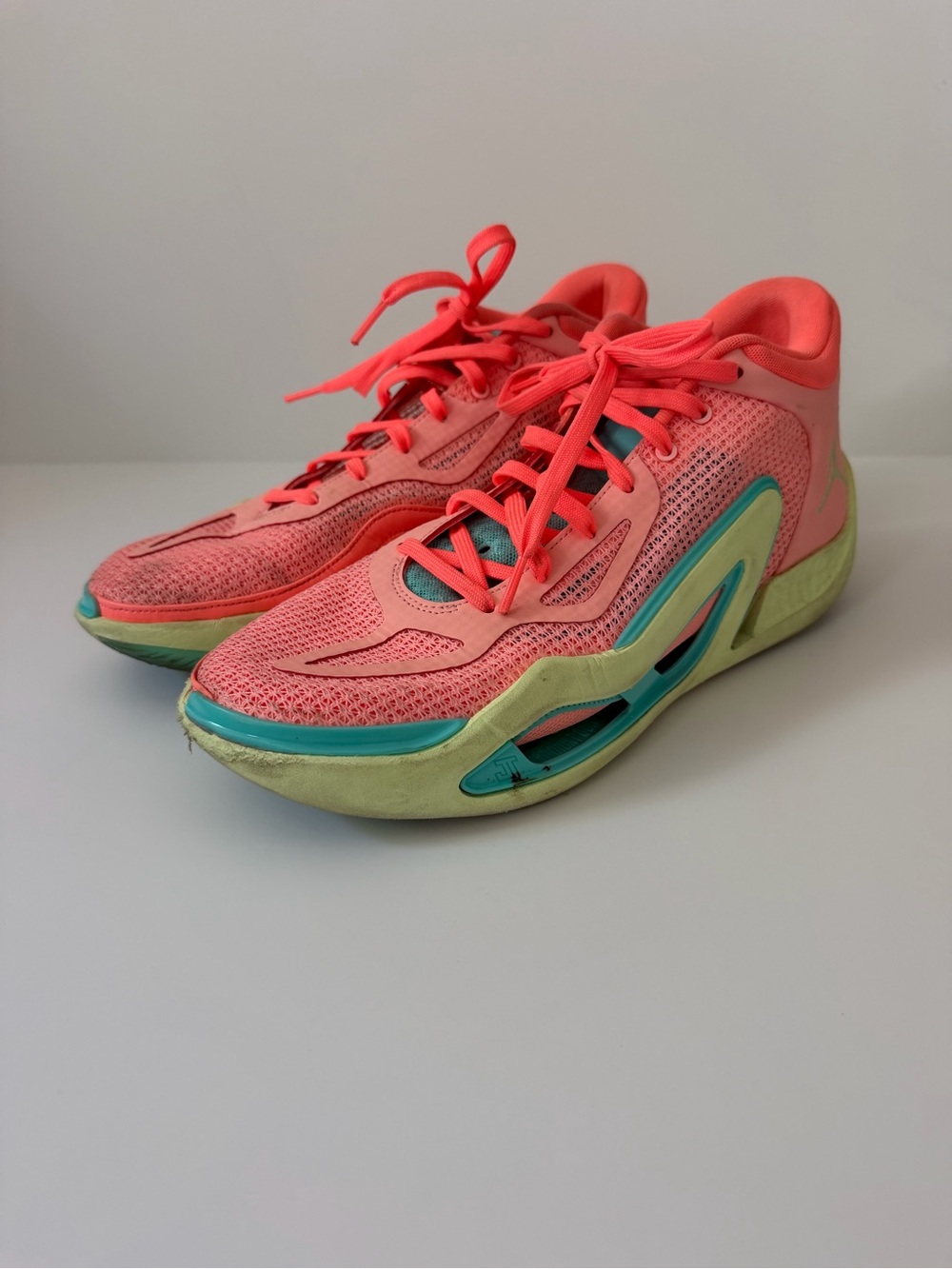 Jordan Jason Tatum Men's Athletic Shoes in Coral with Teal Accents